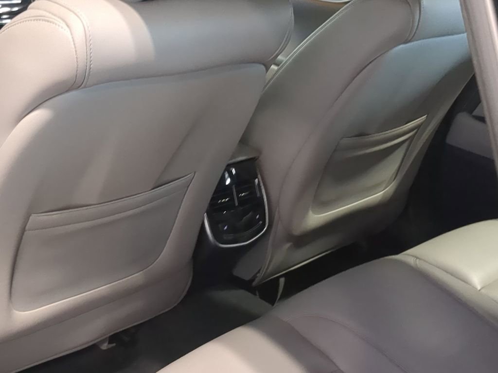 Used 2017 Cadillac XTS Luxury FWD image 22