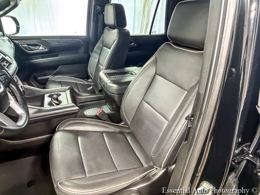 Used 2023 GMC Yukon SLT w/ SLT Luxury Package AWD/4WD image 8