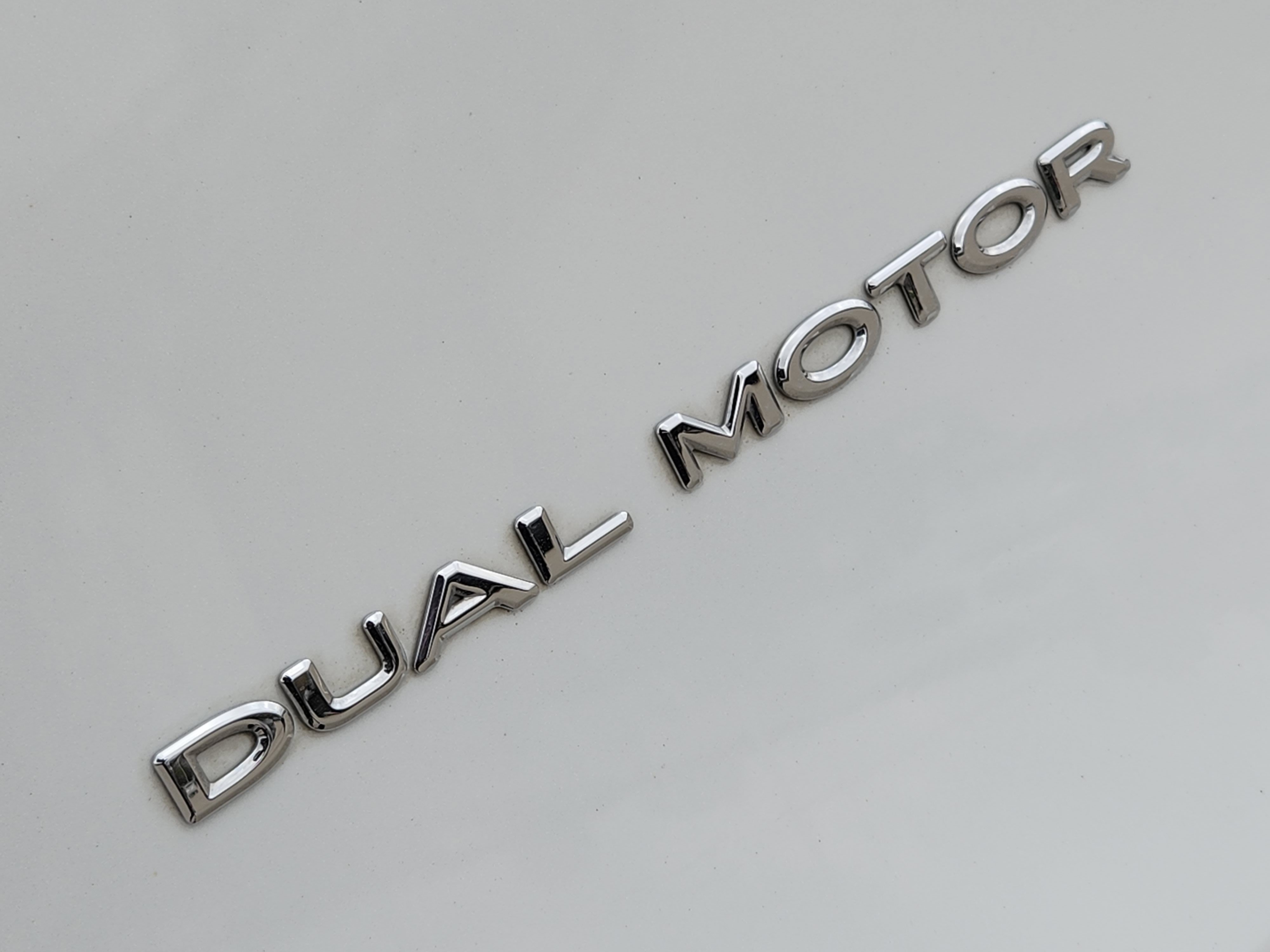 Used 2023 Tesla Model Y Long Range image 12