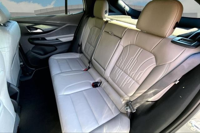 Used 2025 Buick Envista Avenir FWD image 25