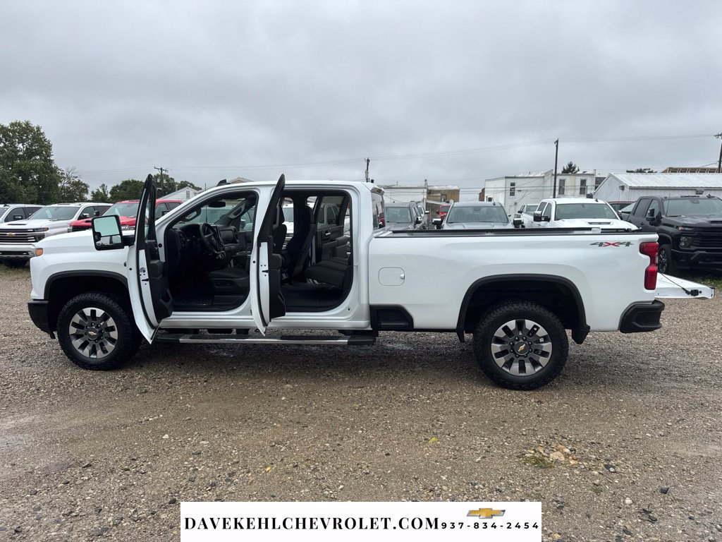 Used 2024 Chevrolet Silverado 2500 Custom w/ Custom Value Package AWD/4WD image 11