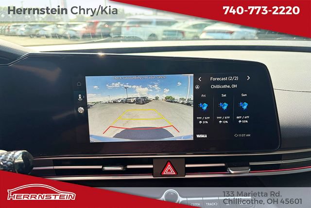 Used 2024 Hyundai Elantra SEL w/ Convenience Package FWD image 18