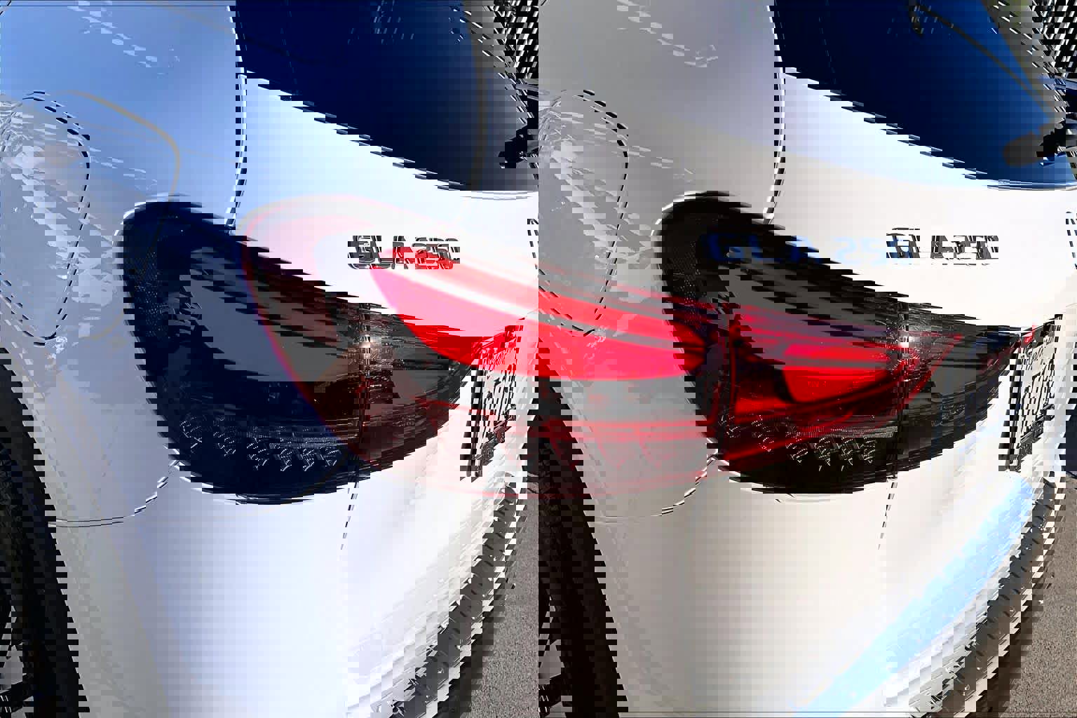 Used 2025 Mercedes-Benz GLA 250 image 28