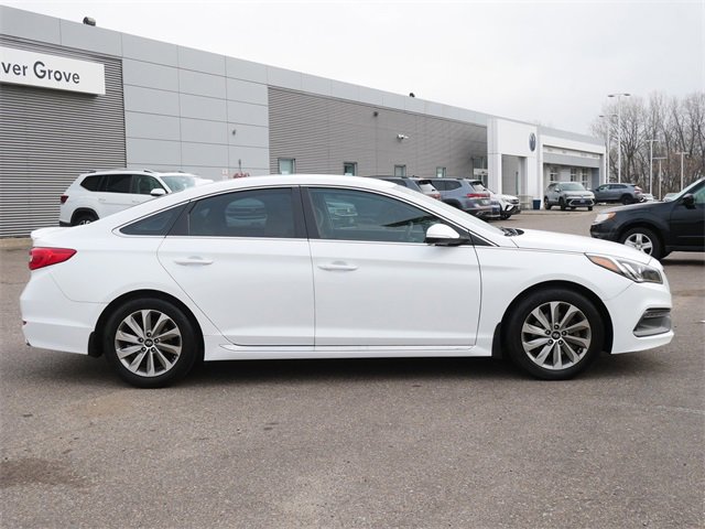 Used 2016 Hyundai Sonata Sport w/ Cargo Package image 8