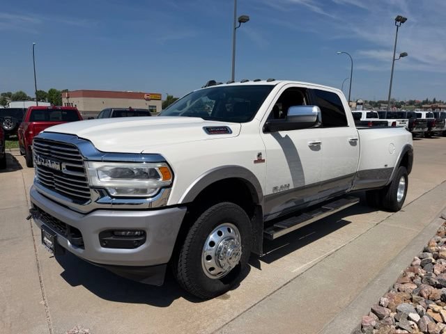 Used 2020 RAM 3500 Laramie AWD/4WD image 3