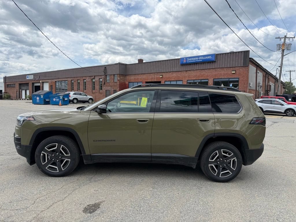 New 2026 Jeep Cherokee Laredo AWD/4WD image 2