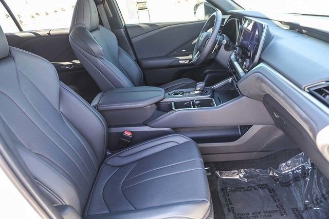 Used 2024 Lexus TX 500h AWD w/ Technology Package image 16