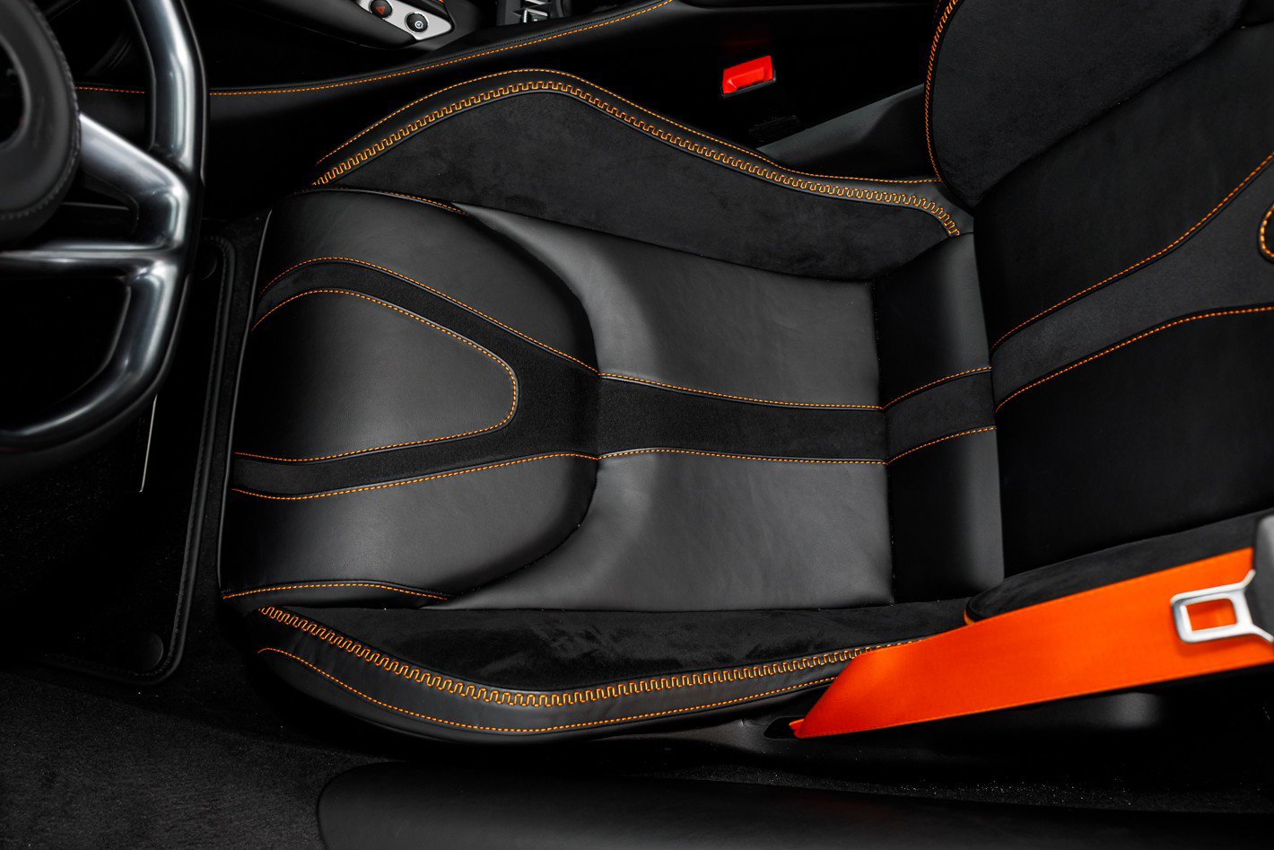 New 2026 McLaren 750S TechLux image 28