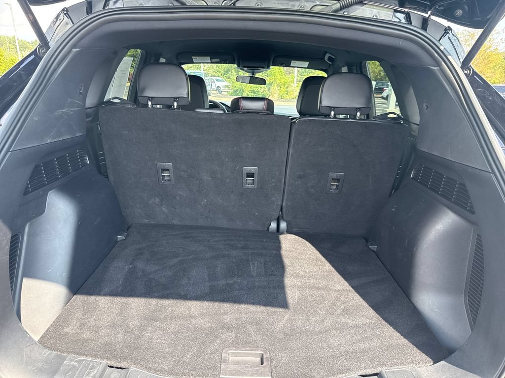 Used 2025 Ford Escape ST-Line FWD image 39