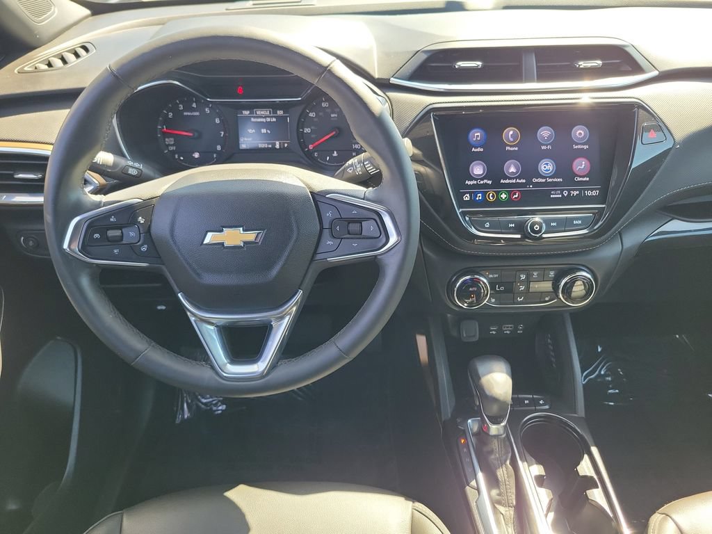 Used 2023 Chevrolet TrailBlazer ACTIV w/ Convenience Package FWD image 4