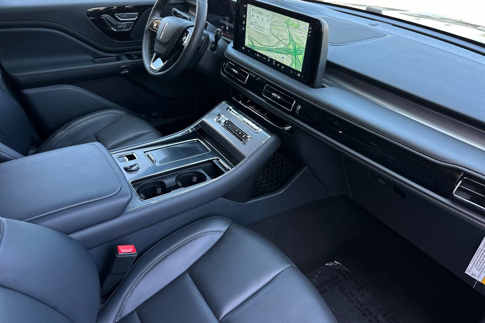 New 2026 Lincoln Aviator 2WD image 16