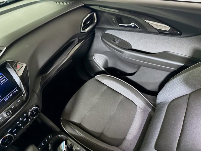 Used 2023 Chevrolet TrailBlazer LT w/ Convenience Package image 20