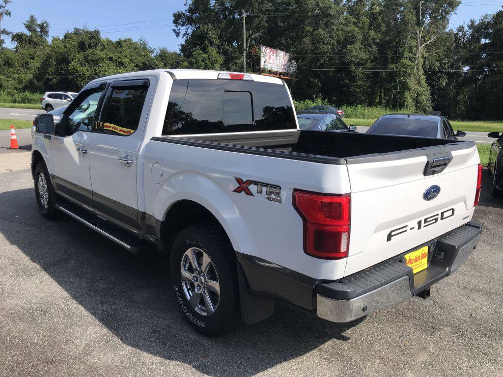 Used 2018 Ford F150 XLT w/ Equipment Group 302A Luxury image 5