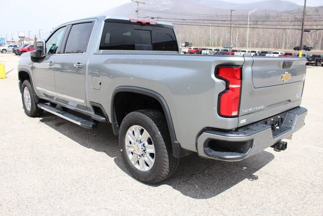 Used 2024 Chevrolet Silverado 3500 High Country w/ High Country Premium Package image 47