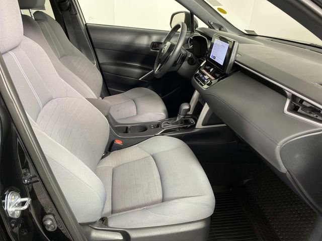 Used 2025 Toyota Corolla Cross AWD Hybrid w/ Moonroof Package image 11