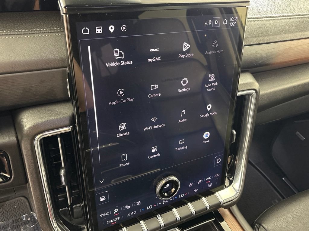 Used 2025 GMC Yukon XL Denali AWD/4WD image 45