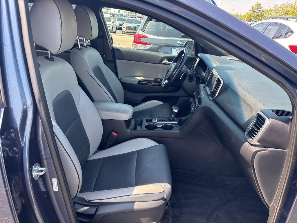 Used 2018 Kia Sportage EX w/ EX Sport Appearance Package AWD/4WD image 10