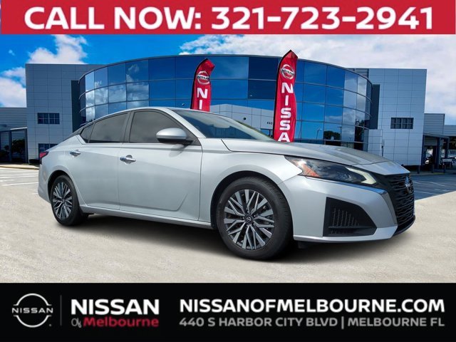 Used 2023 Nissan Altima 2.5 SV
