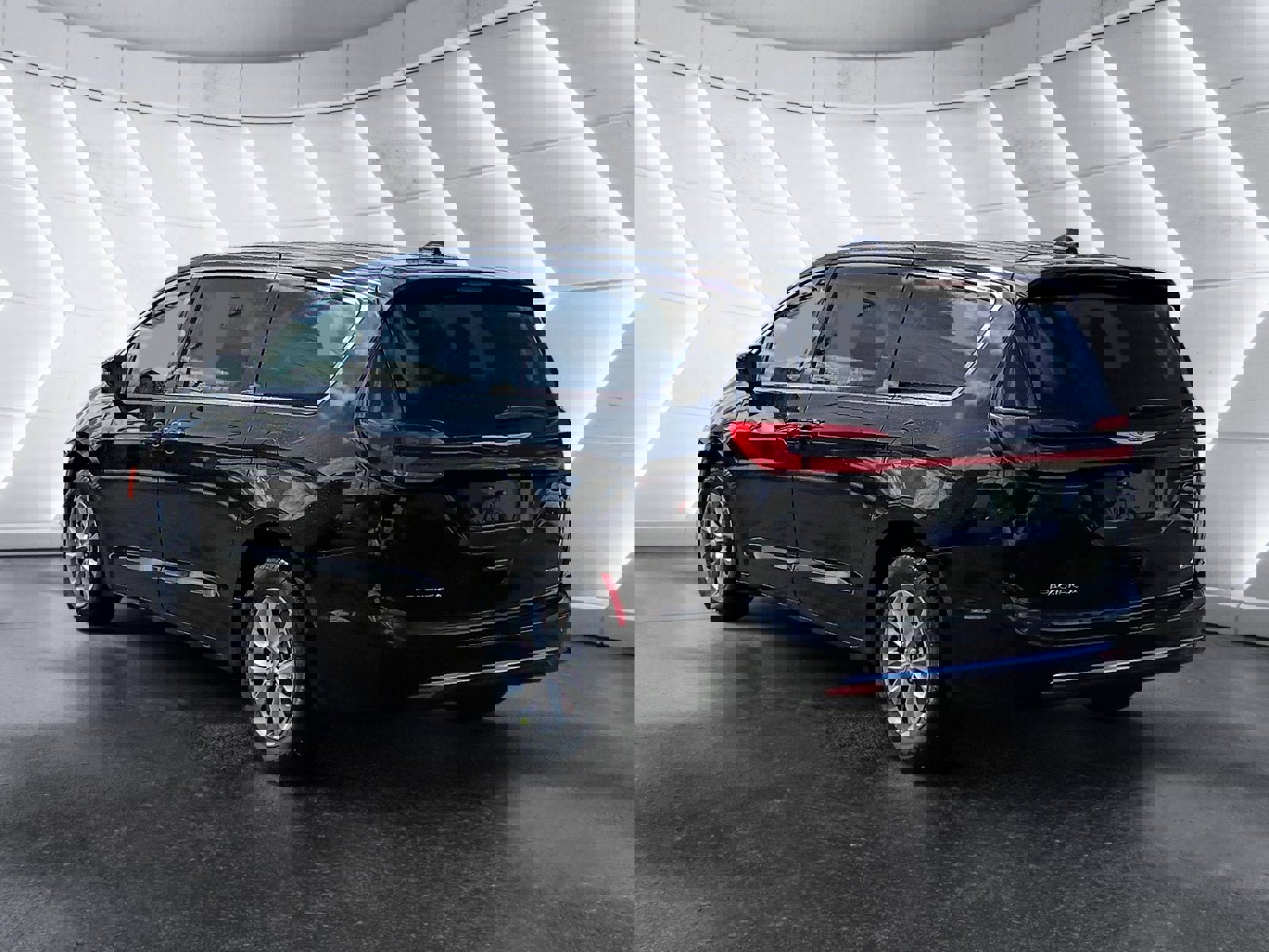 New 2026 Chrysler Pacifica Select image 4