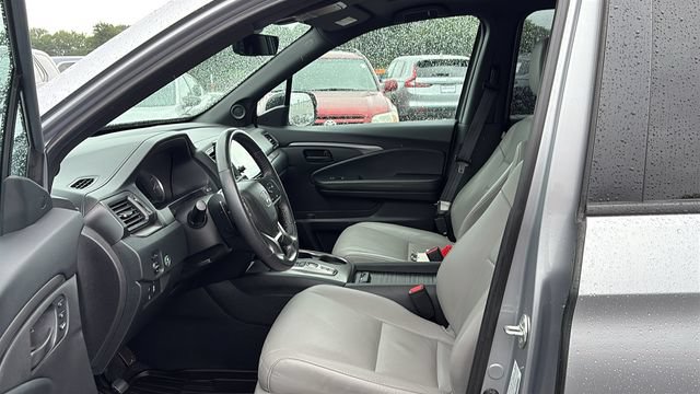 Used 2023 Honda Passport EX-L image 10