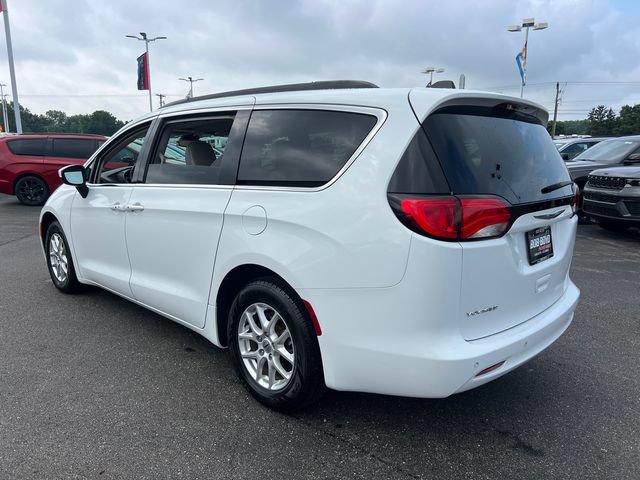 Used 2021 Chrysler Voyager Lxi w/ Cold Weather Group FWD image 5