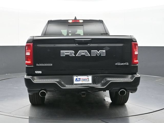 Used 2025 RAM 1500 Laramie w/ Sport Appearance Package AWD/4WD image 11