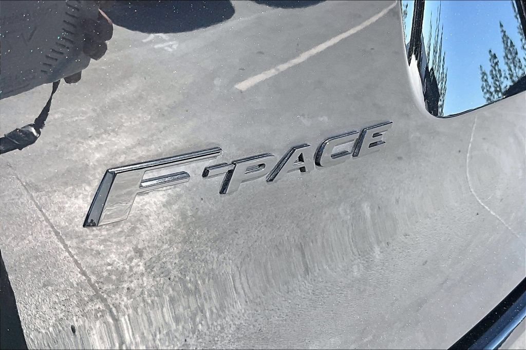 Used 2023 Jaguar F-PACE S AWD/4WD image 22