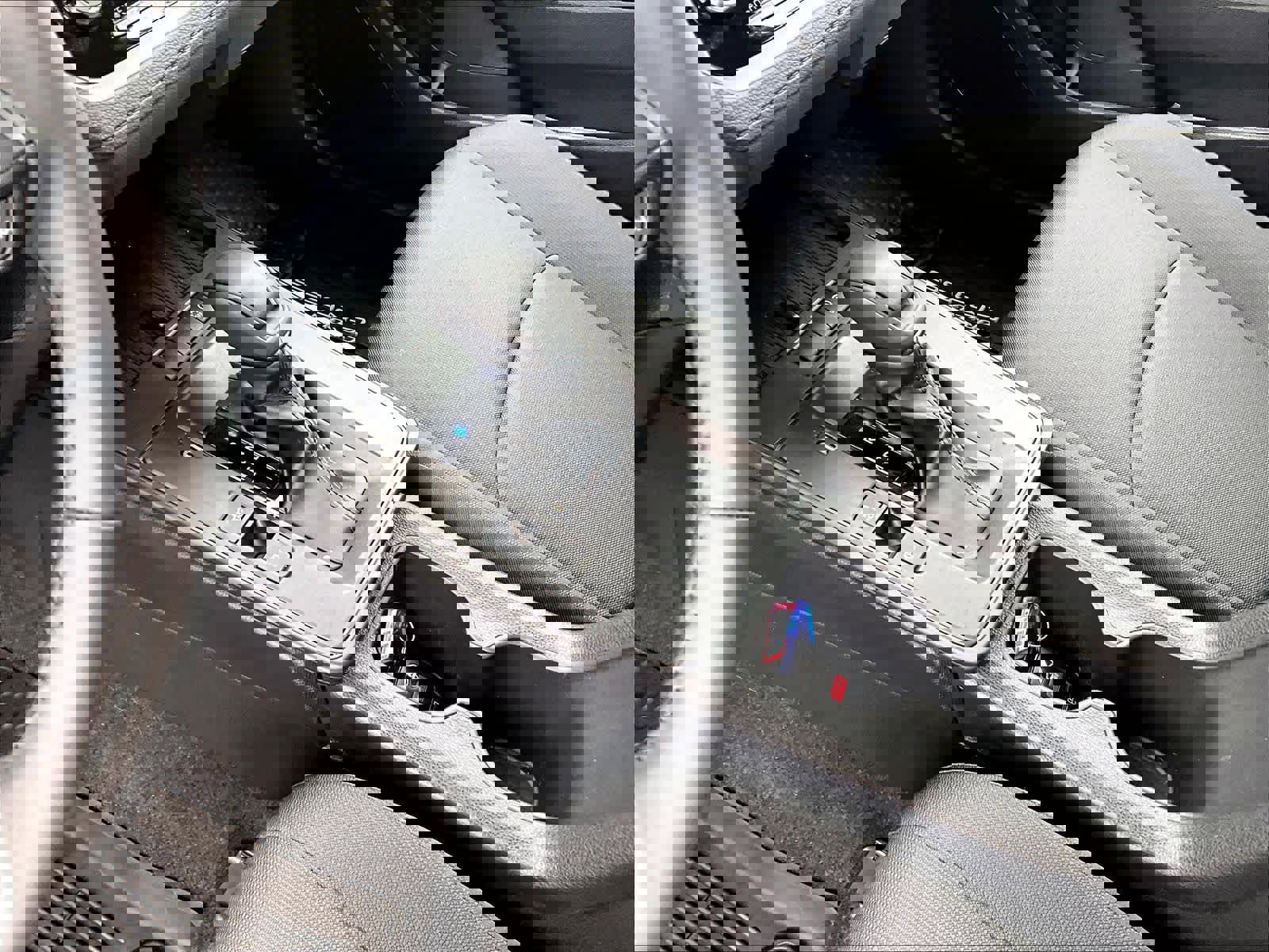 Used 2026 Toyota Corolla Cross LE w/ Moonroof Package image 20