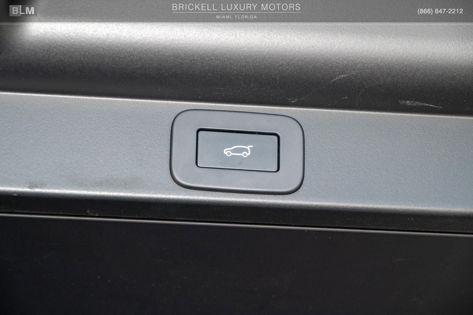 Used 2023 Land Rover Range Rover SE AWD/4WD image 15