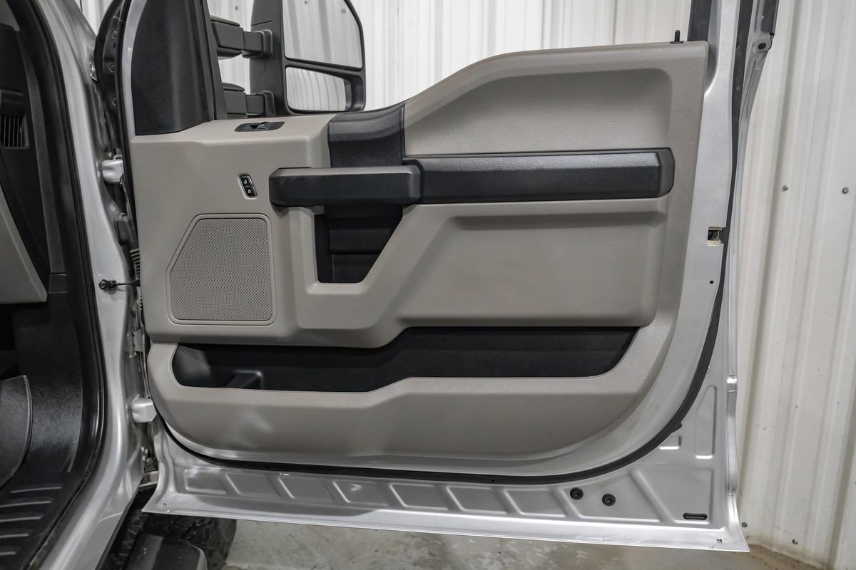 Used 2019 Ford F250 XL w/ STX Appearance Package AWD/4WD image 43