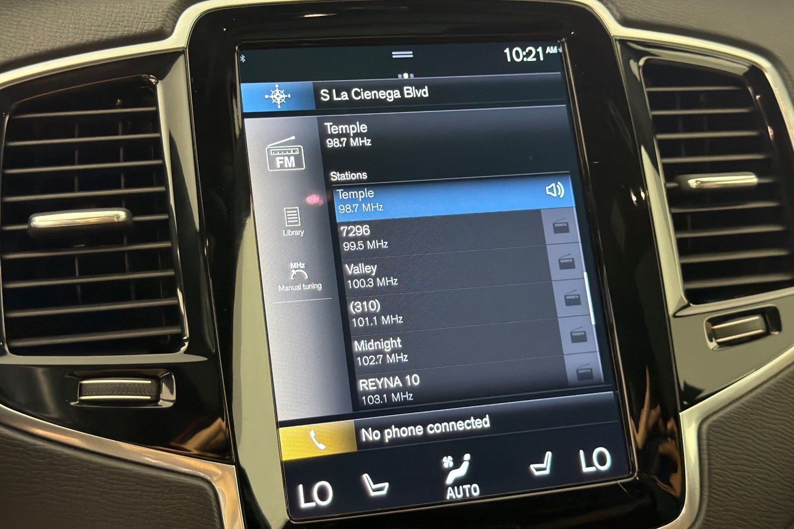 Used 2021 Volvo XC90 T8 Inscription Expression w/ Advanced Package AWD/4WD image 18
