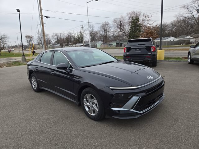 New 2026 Hyundai Sonata SE FWD image 4