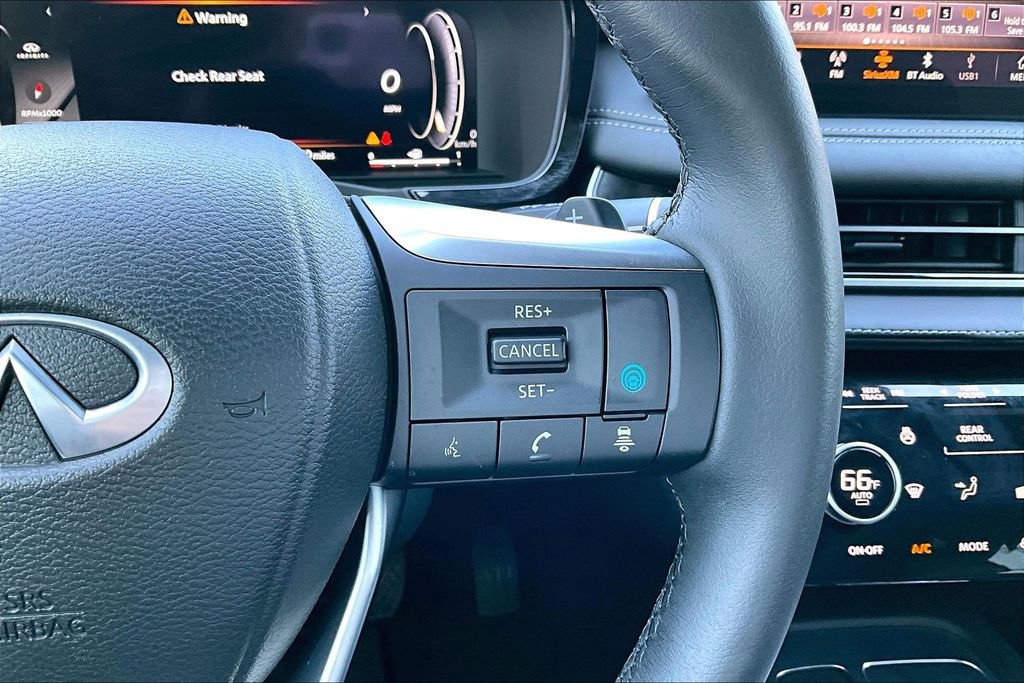 Certified 2025 INFINITI QX60 Luxe w/ Black Edition image 27