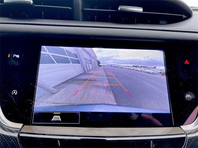 Used 2024 Cadillac XT6 Sport image 17