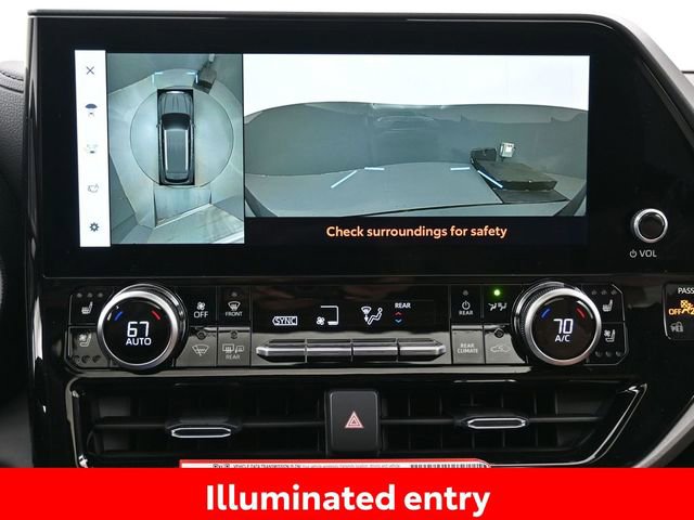 Certified 2025 Toyota Highlander XLE image 17