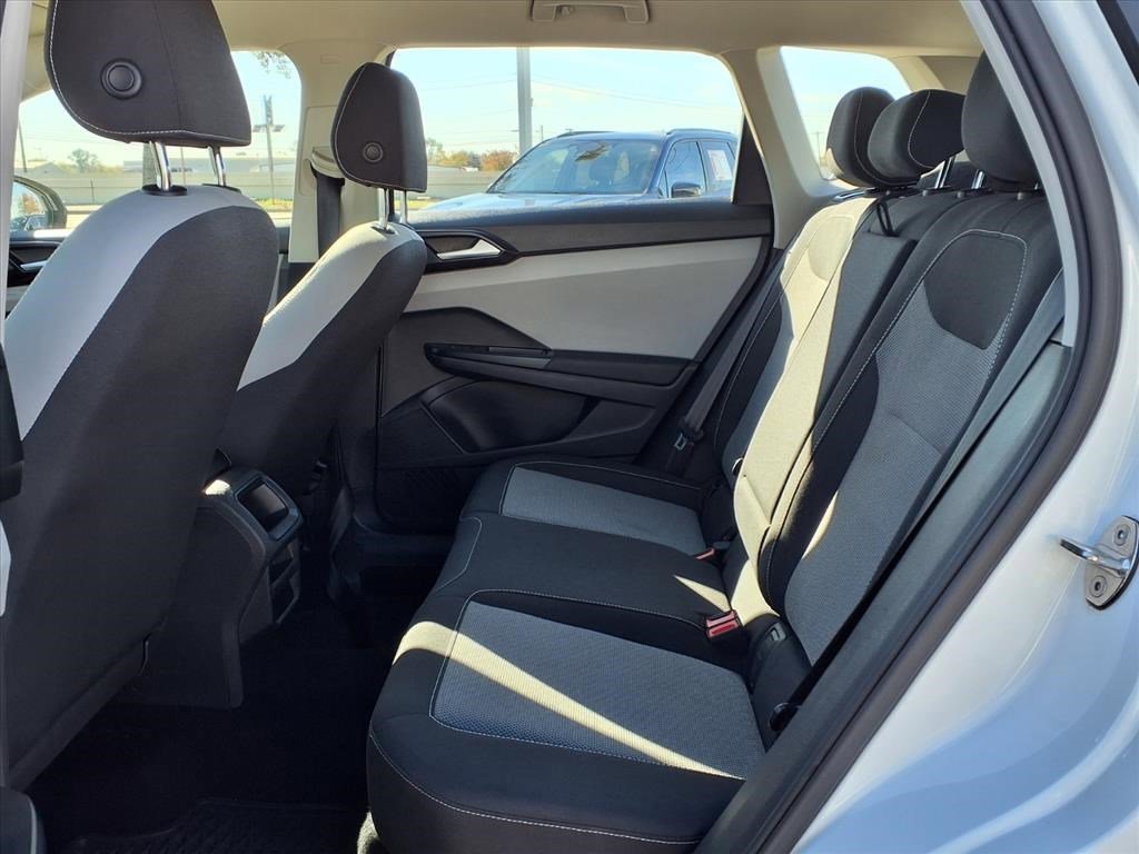 Used 2022 Volkswagen Taos S w/ IQ Drive S Package image 11