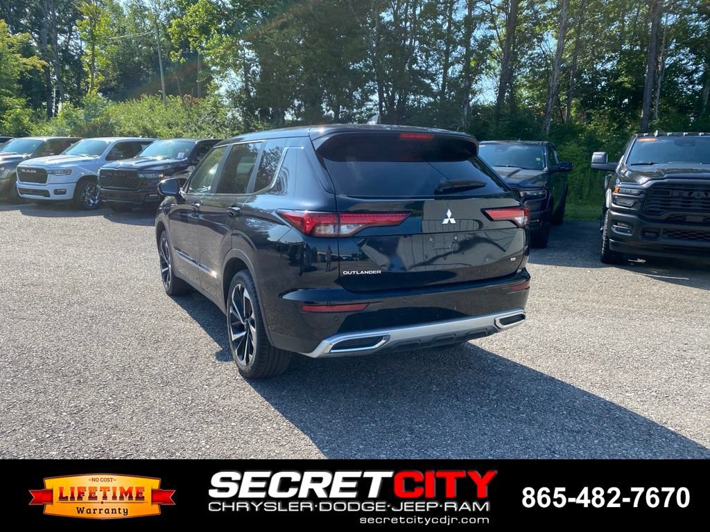 Used 2022 Mitsubishi Outlander SE AWD/4WD image 7