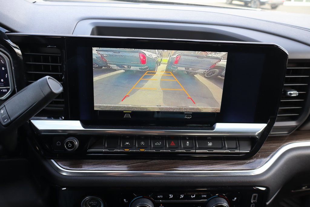 Used 2022 Chevrolet Silverado 1500 RST image 10