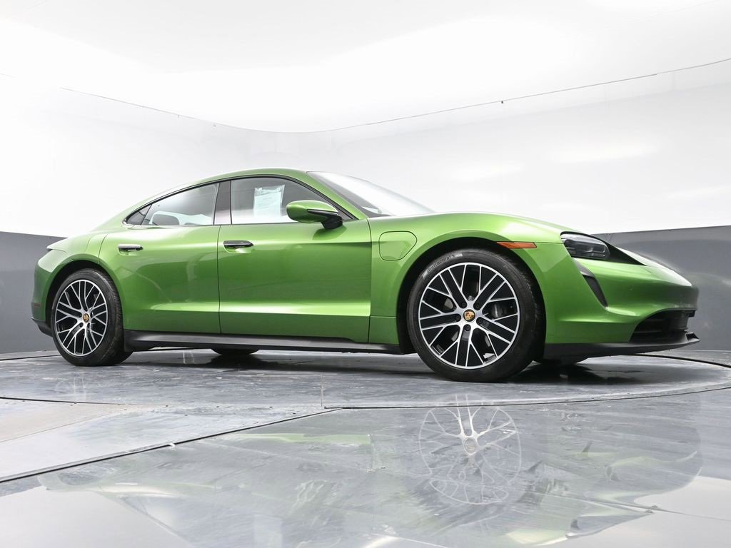 Used 2023 Porsche Taycan image 47