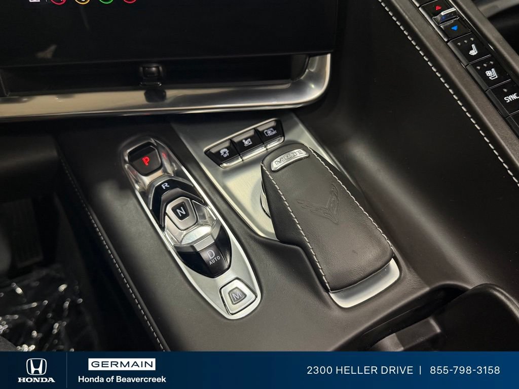 Used 2022 Chevrolet Corvette Stingray Premium Cpe w/ Z51 Performance Package RWD image 20