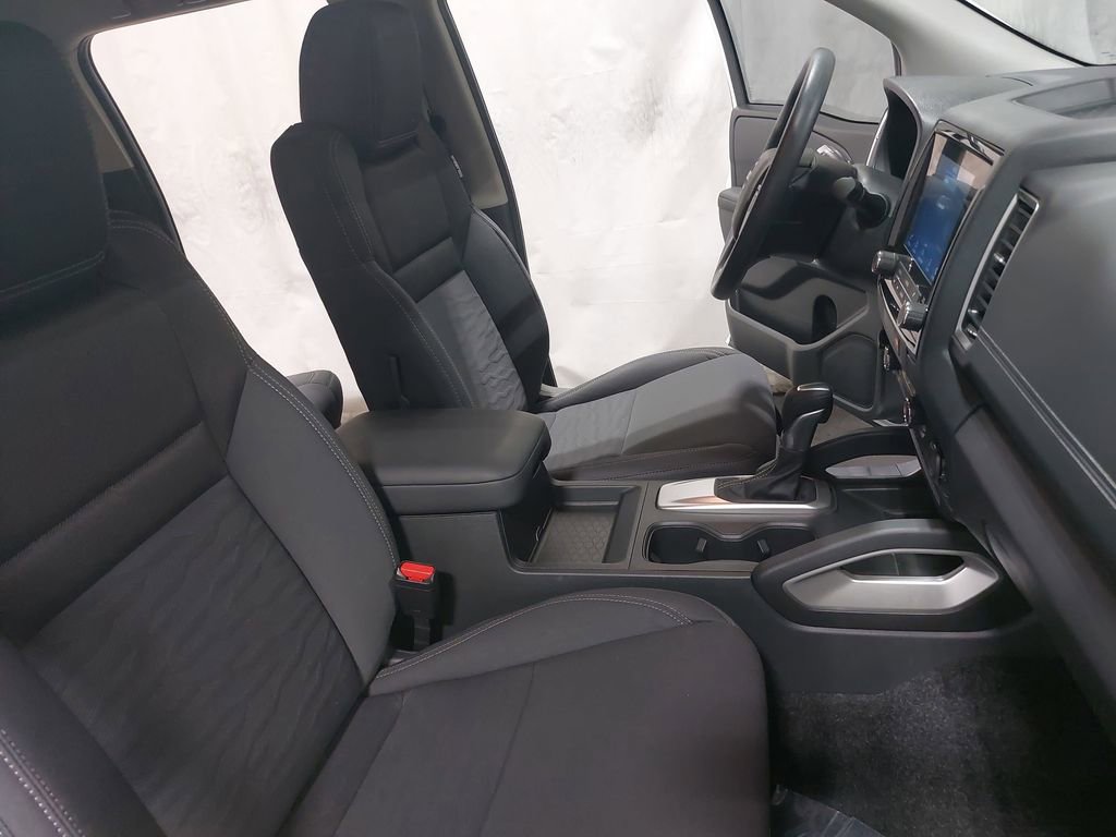 Certified 2024 Nissan Frontier SV w/ Tow Package image 10