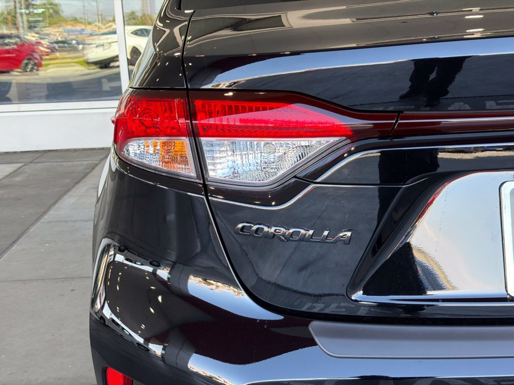 New 2027 Toyota Corolla LE FWD image 11