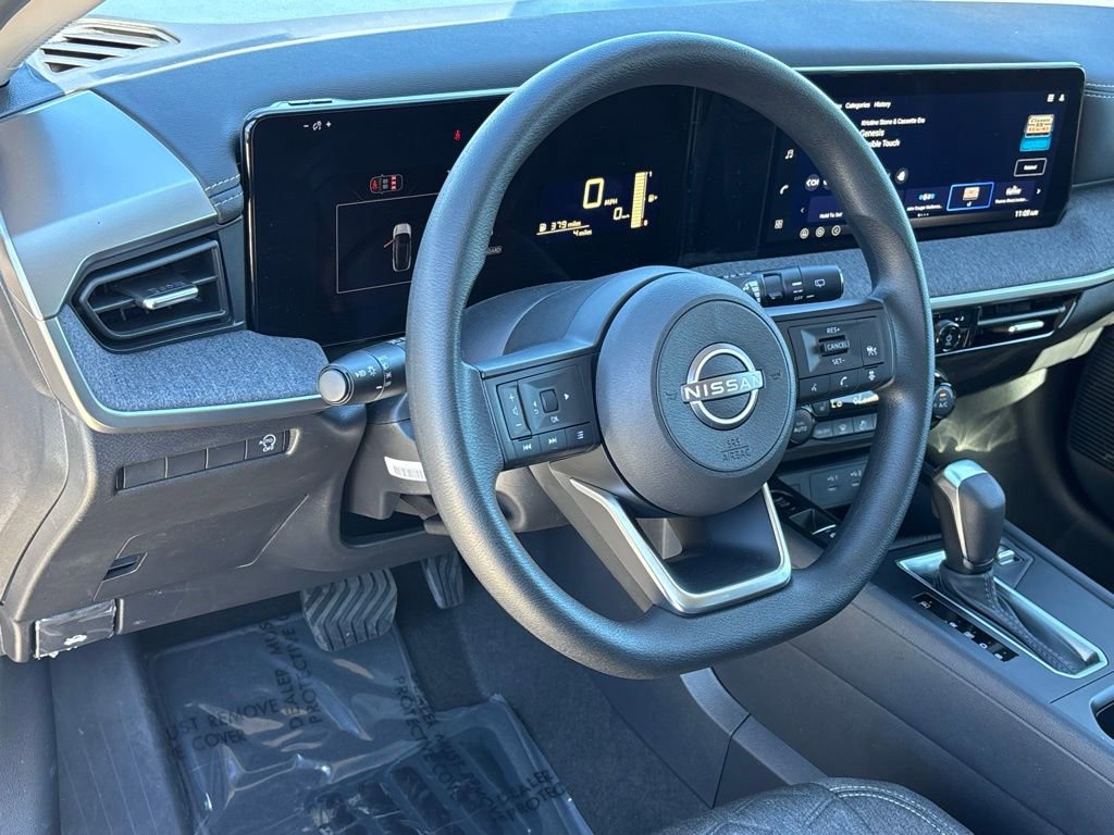 New 2026 Nissan Kicks SV FWD image 9