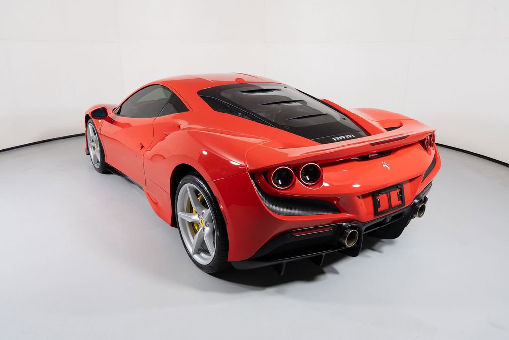 Used 2021 Ferrari F8 Tributo image 15