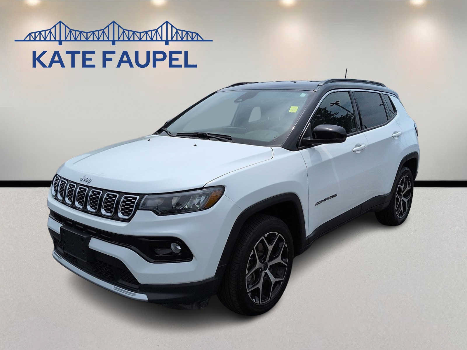 Used 2025 Jeep Compass Limited AWD/4WD image 3