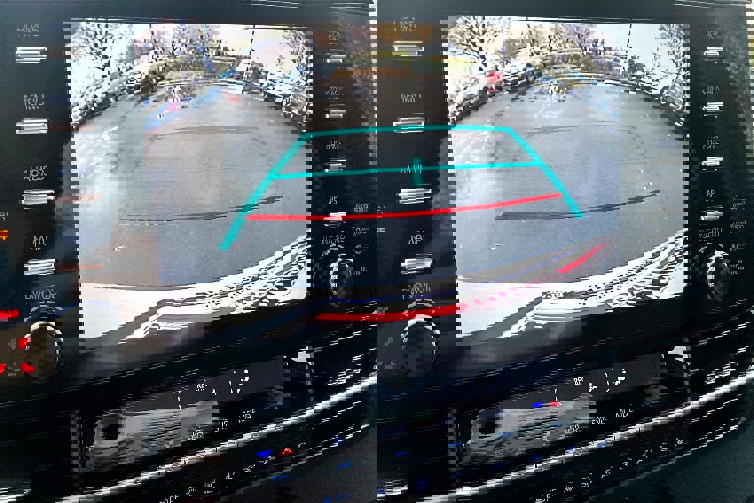 Used 2023 Toyota Sienna XSE image 20