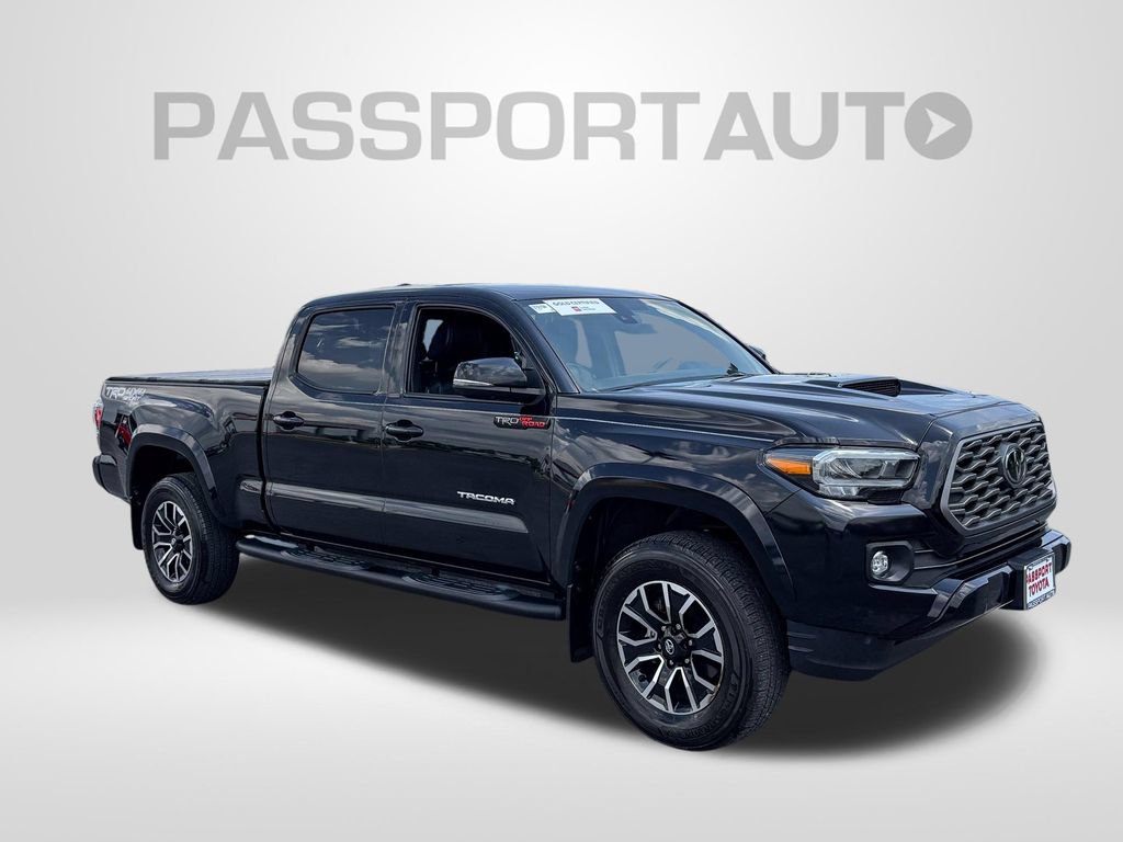 Used 2021 Toyota Tacoma TRD Sport w/ TRD Premium Sport Package AWD/4WD image 16
