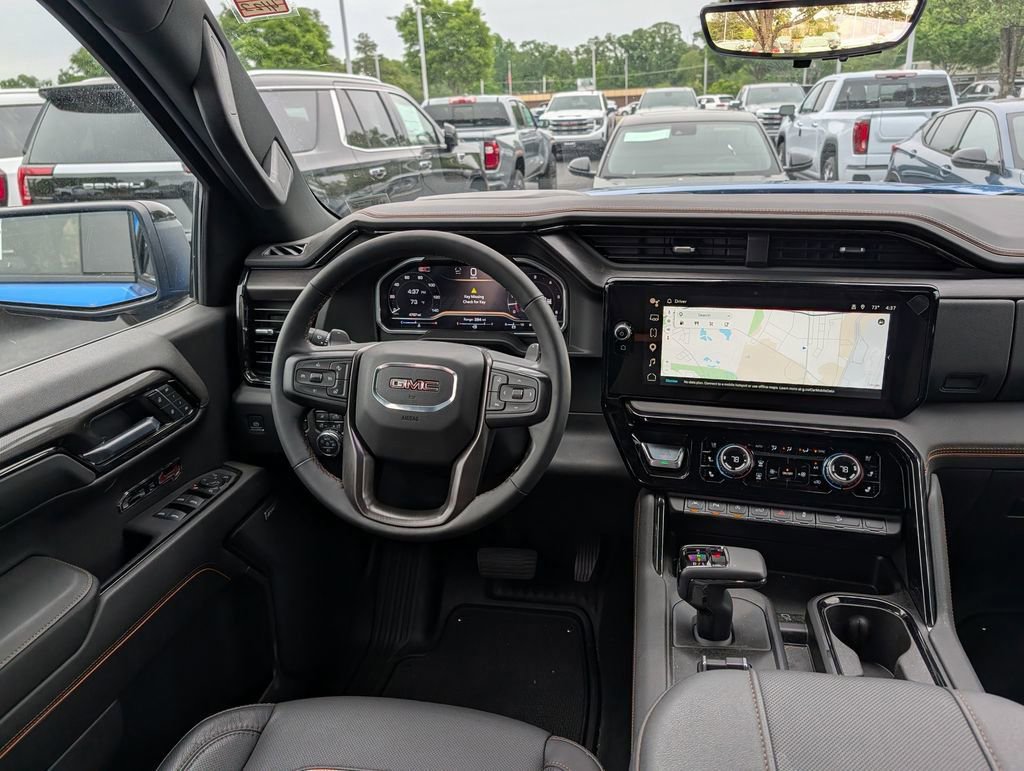 Used 2024 GMC Sierra 1500 AT4 w/ Technology Package AWD/4WD image 11