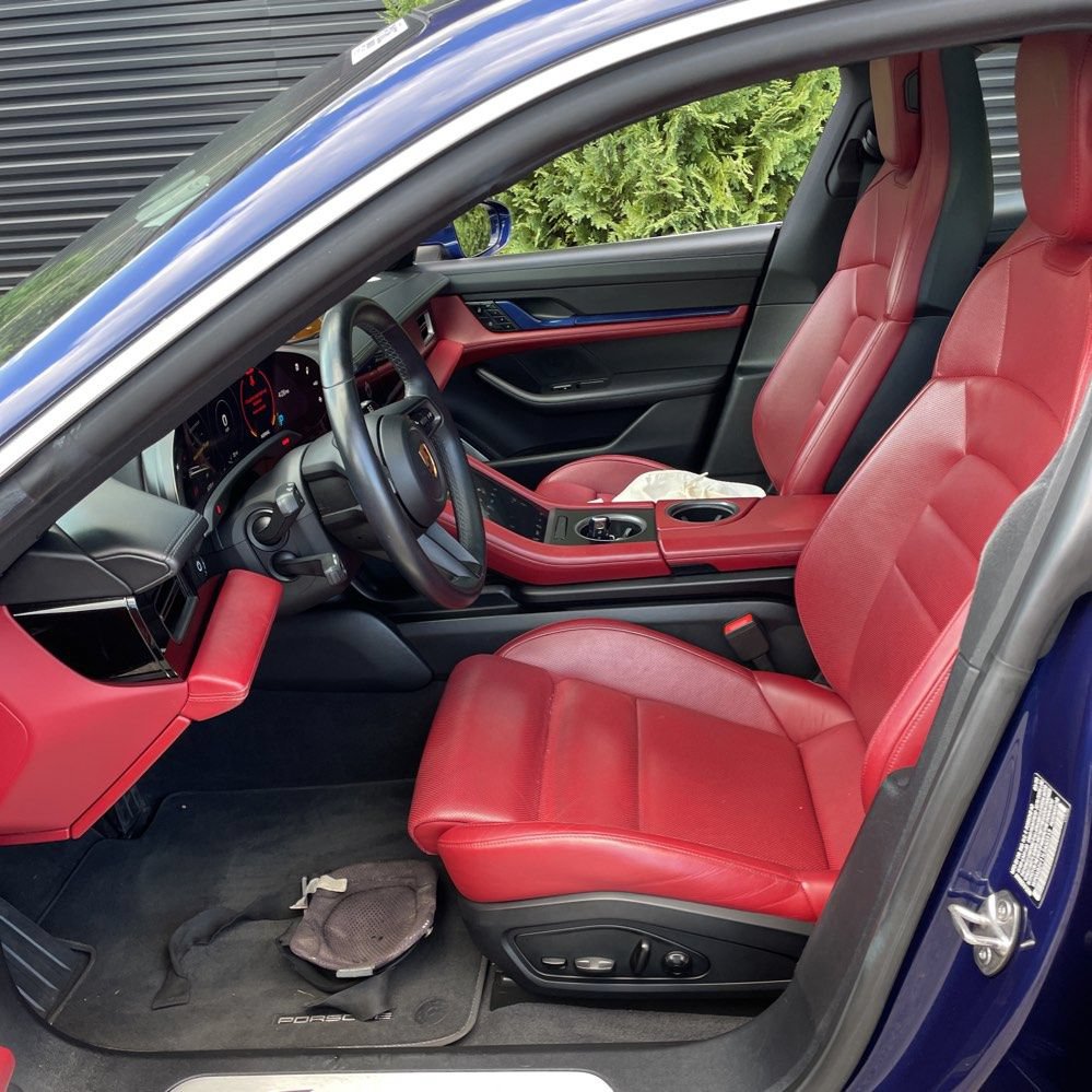 Used 2020 Porsche Taycan 4S AWD/4WD image 4