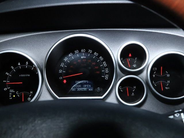 Used 2012 Toyota Sequoia Platinum image 29